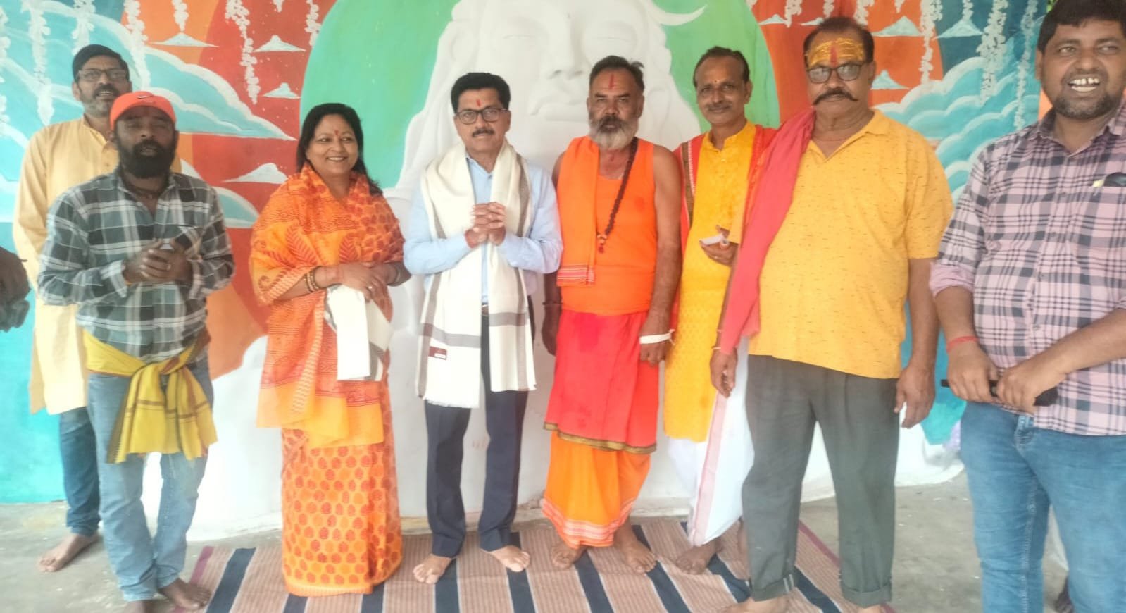 भुरकुंडा बुढ़वा महादेव मंदिर में 24 घंटे का अखंड हरी कीर्तन का उद्घाटन