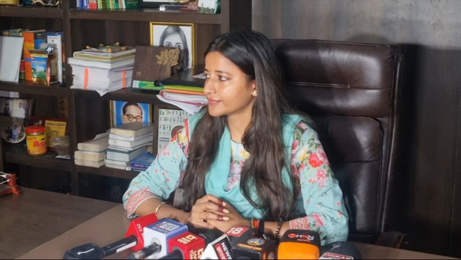 विस्थापितों को मुआवजा के साथ पुनर्वास सुनिश्चित हो : अंबा प्रसाद