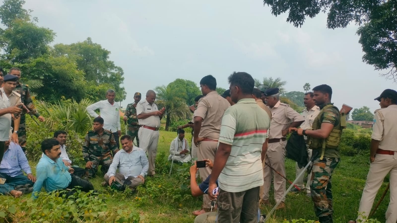 एनटीपीसी की बादम कोल परियोजना की बैठक में हंगामा