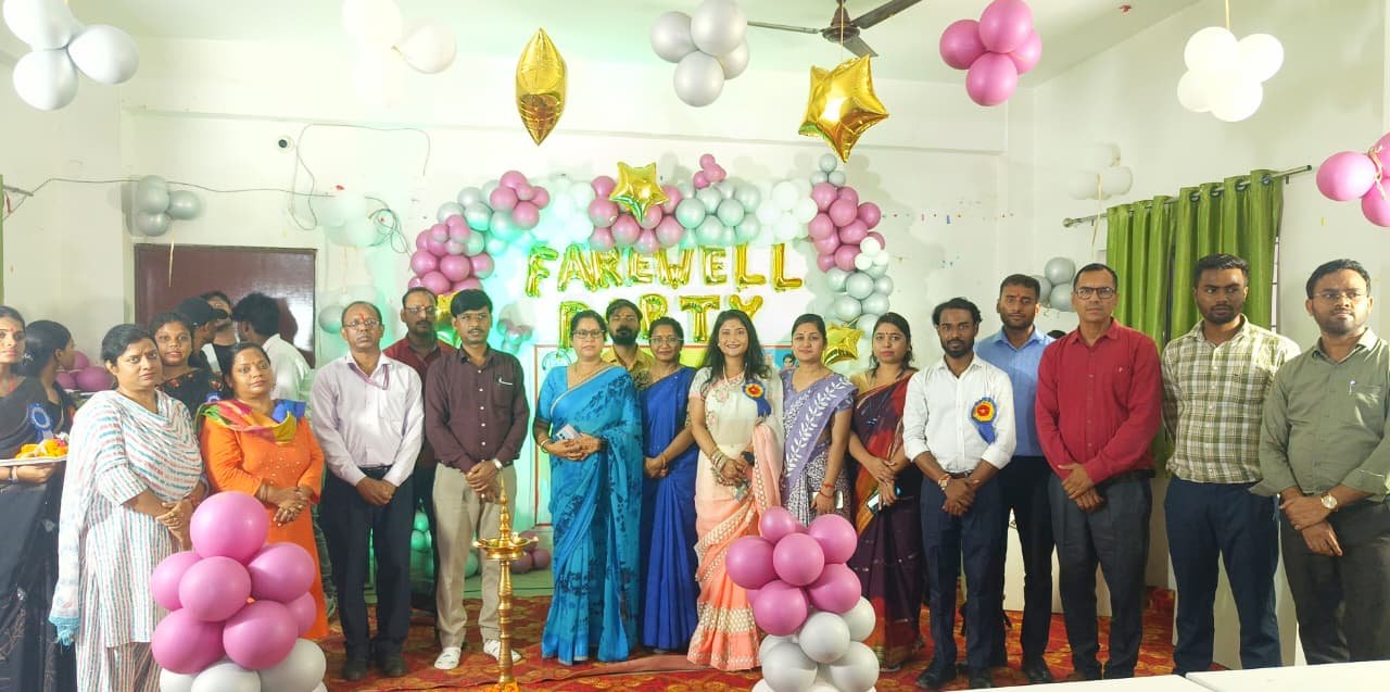 राधा गोविंद विश्वविद्यालय में फेयरवेल और फ्रेशर्स पार्टी का आयोजन