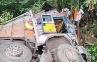 कोडरमा घाटी में ट्रक-गैस टैंकर में टक्कर, एक की मौत