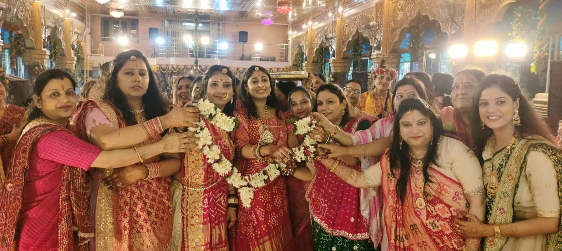 श्री रानी सती दादी मंदिर में भादो अमावस्या महोत्सव के दूसरे दिन भव्य मंगल पाठ का आयोजन