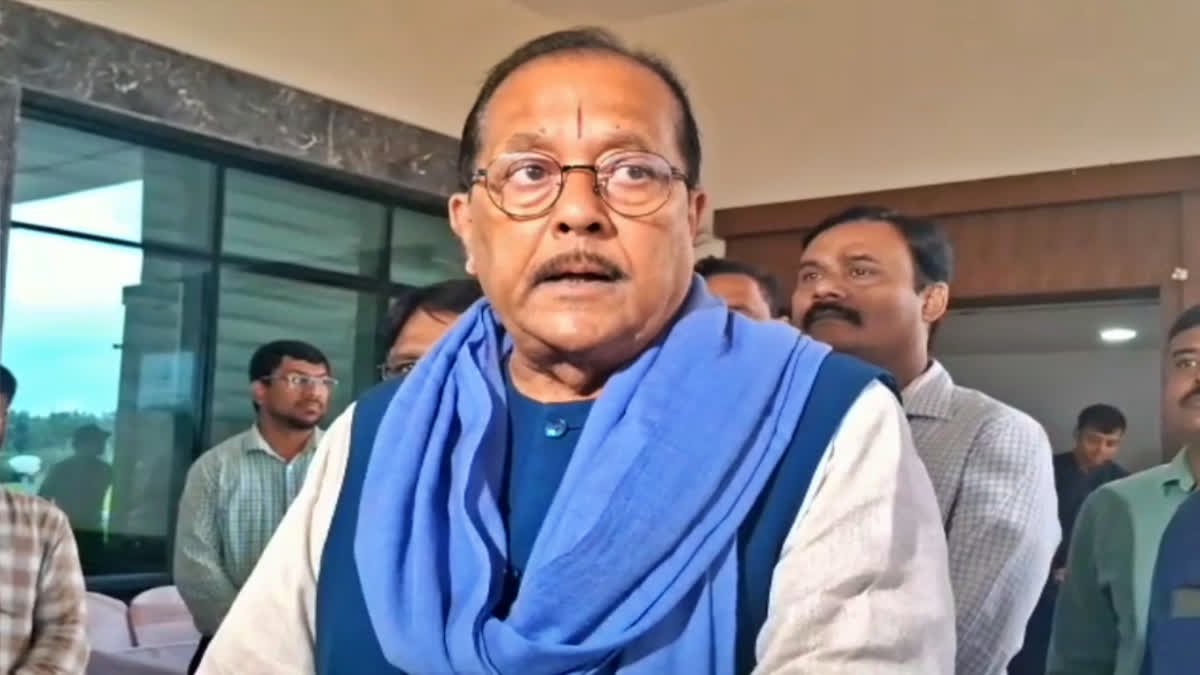 वित्त मंत्री राधाकृष्ण किशोर ने 4296.62 लाख का अनुपुरक बजट सदन में किया पेश