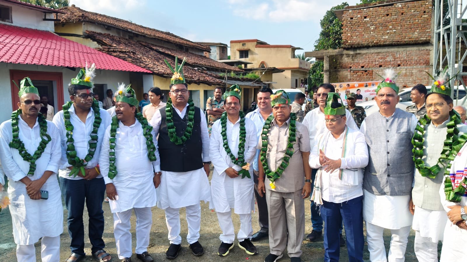 झारखंड कांग्रेस प्रभारी के राजू का लोहरदगा दौरा,सुन्दरु पंचायत प्रतिनिधियों से सीधा संवाद