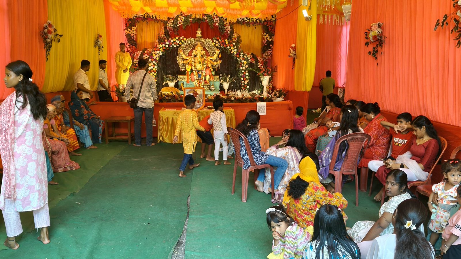 न्यू स्टार क्लब गोरियारी बागी धूमधाम से कर रहा है गणेश पूजा