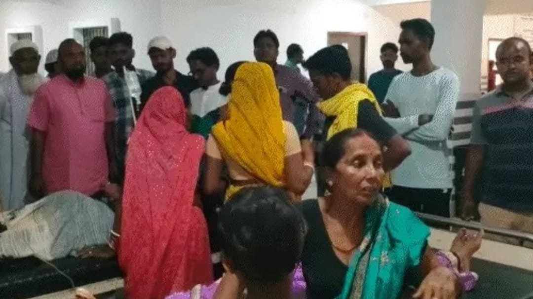 गिरिडीह में टेंपो पलटने से दो महिलाओं की मौत