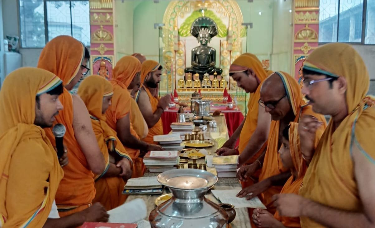 लोभ पर विजय प्राप्त करना ही उत्तम शौच धर्म है : निवेश शास्त्री