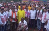 बूढ़ा करमा महोत्सव का आयोजन, ढोल नगाड़ो के थाप पर सांसद, विधायक व ग्रामीण खूब थिरके