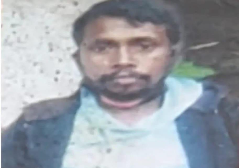 चाईबासा के गोइलकेरा थाना क्षेत्र में पुलिस व माओवादी के बीच मुठभेड़