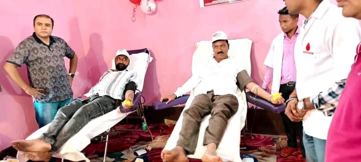 गुरुद्वारा गुरु सिंह सभा मे रक्तदान शिविर का आयोजन