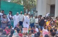 रांची के फुटपाथ दुकानदारों ने रांची नगर निगम को किया घेराव