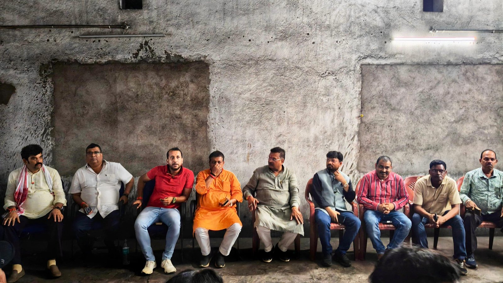 सांसद मनीष जायसवाल के नेतृत्व हुई वार्ता के बाद श्रीराम स्टील एंड पावर ने दिवंगत कर्मी के परिवार को 18 लाख की आर्थिक सहायता दी