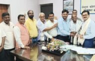 कोलफील्ड मजदूर यूनियन ने जीएम को फाईव स्टार एचिवर्स अवार्ड के लिए बधाई दी