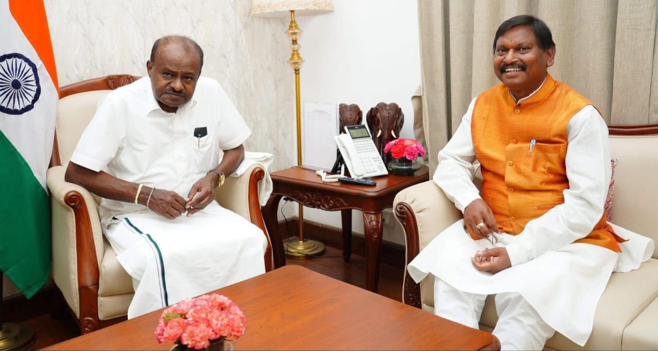 अर्जुन मुण्डा ने इस्पात मंत्री से बीएसएल विस्तारीकरण पर की बात