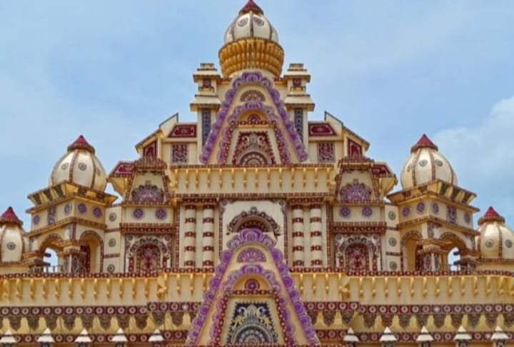विश्व प्रसिद्ध ओडिशा के कृष्ण मंदिर के प्रारूप मे स्थापित होगा माता की मूर्ति