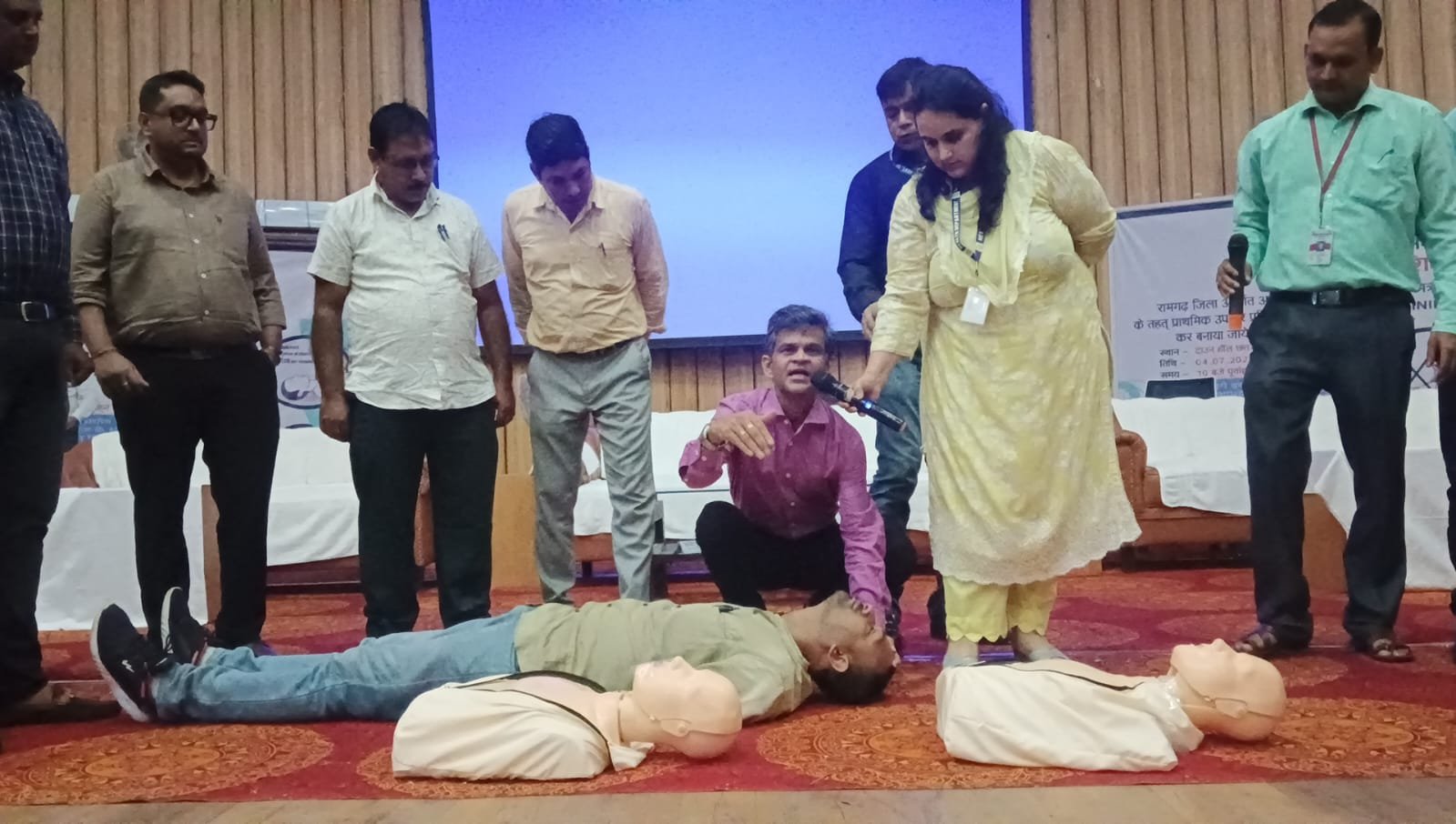 सीपीआर एवं फर्स्ट एड उपचार प्रशिक्षण के तहत अब तक जिले में 1 लाख 30 हज़ार लोगों को दिया गया प्रशिक्षण