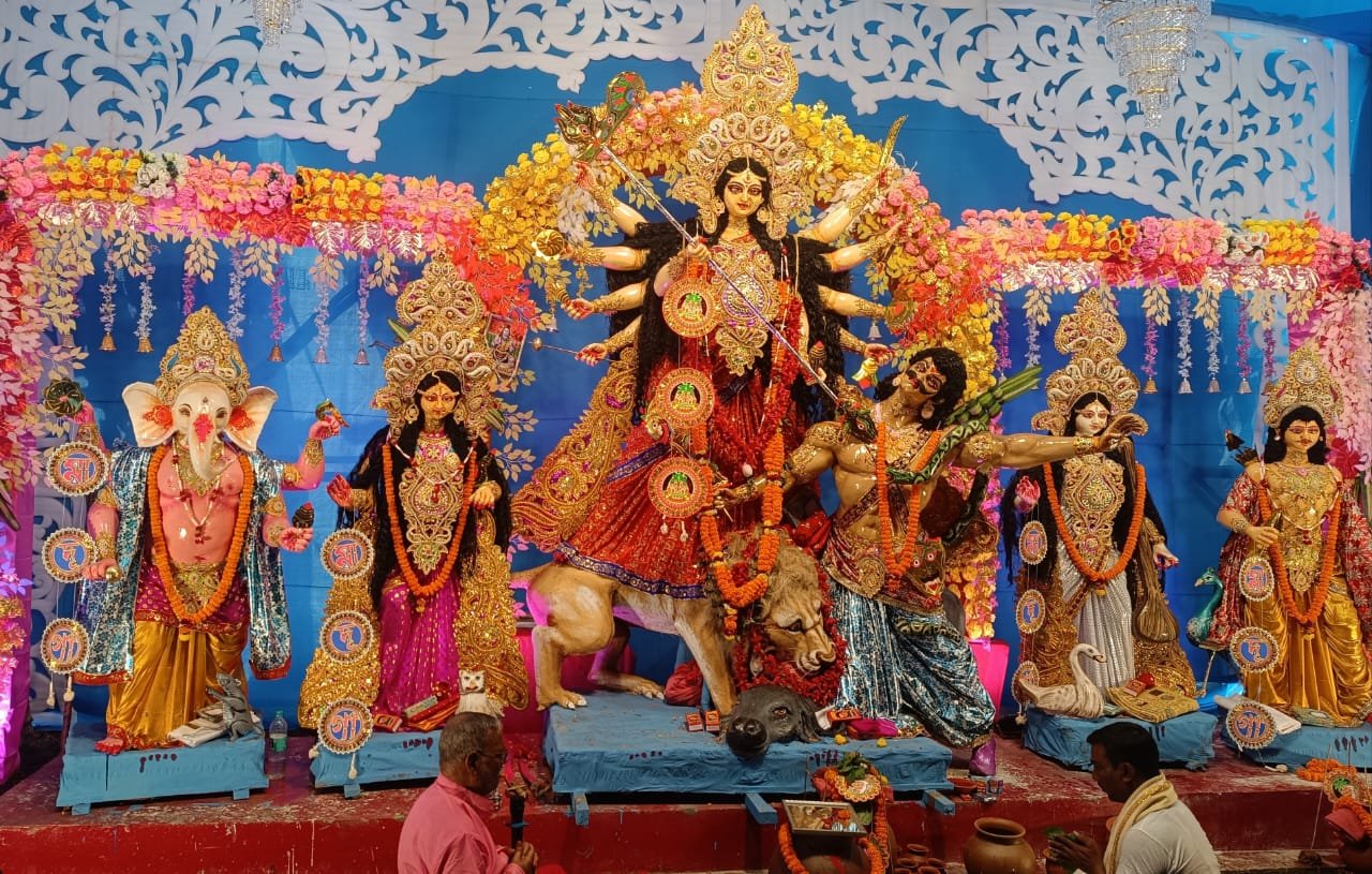 शारदीय नवरात्र आठवां दिन:माँ महागौरी की हुई पूजा अर्चना