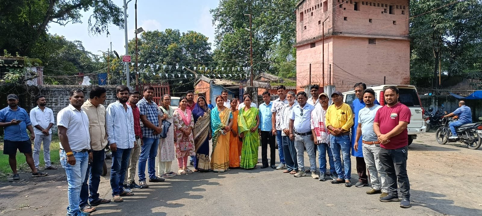 भदानीनगर ओ पी में पंसस रेखा देवी ने मारपीट का आवेदन देकर न्याय की गुहार लगाई