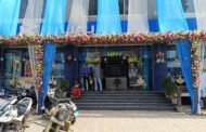दो पहिया वाहनों के प्रसिद्ध शोरूम वॉल्कन बजाज में लाखों की चोरी