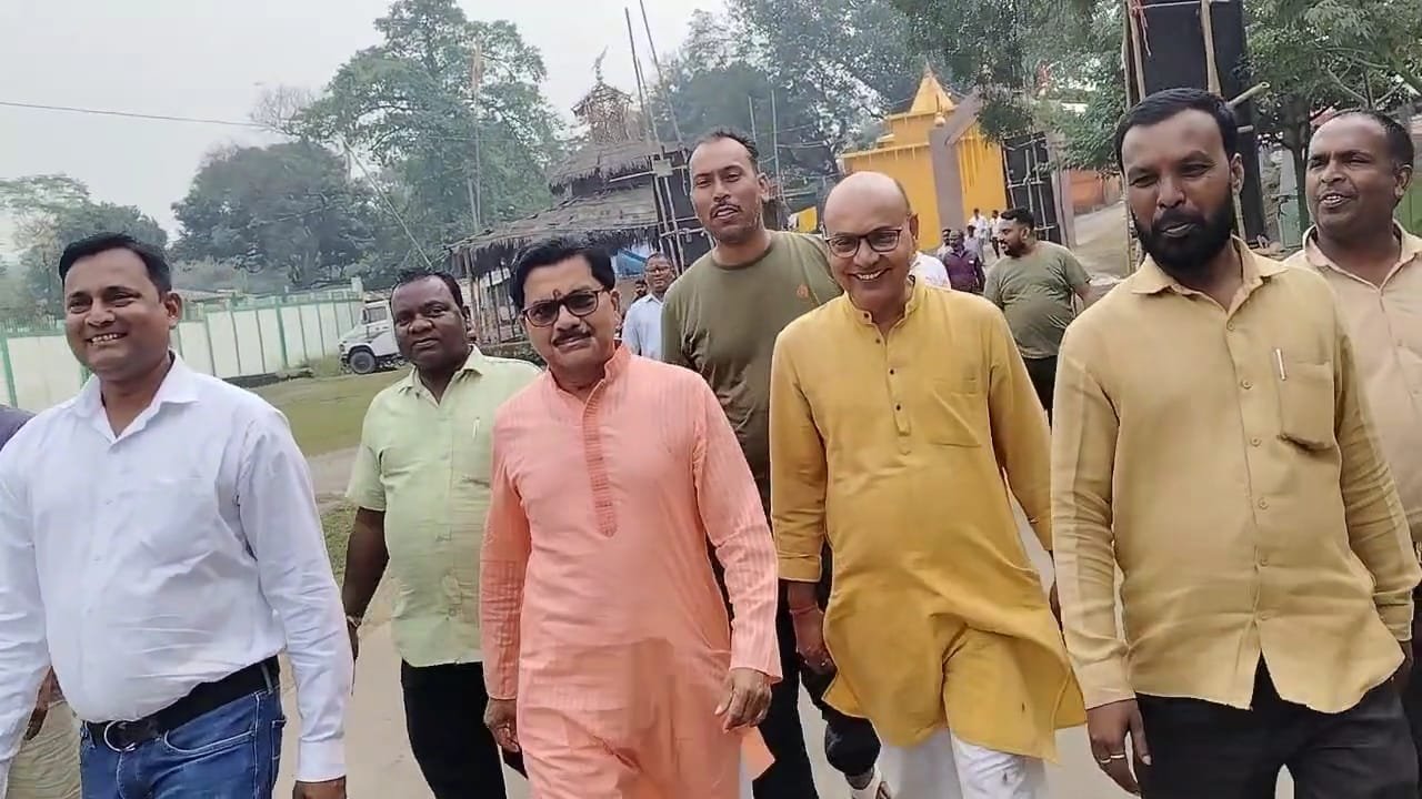 सीसीएल महाप्रबंधक अजय सिंह ने निरीक्षण किया नलकारी छठ घाट का, सुरक्षा व्यवस्था का लिया जायजा