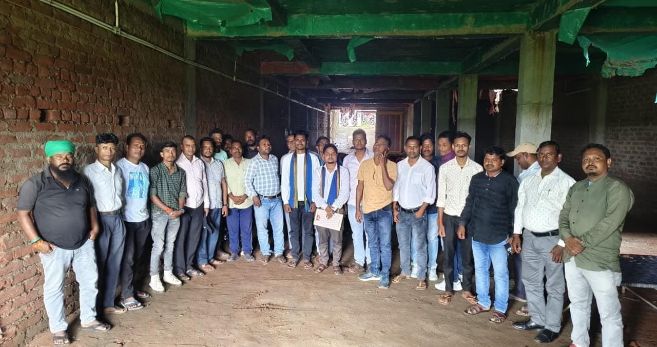 गोला में अनुसूचित जाति का बैठक,बाबा साहेब की प्रतिमा लगाने का निर्णय