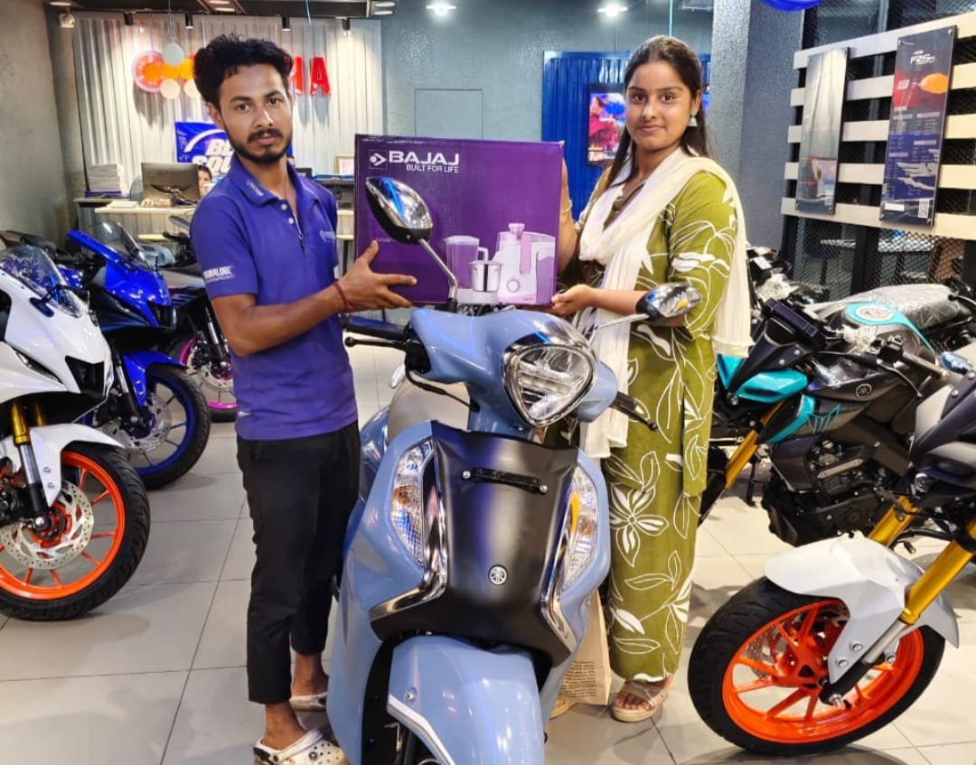 यामाहा शिवम् बाइक्स में त्योहारी धमाका, हर ग्राहक को मिलेगा ब्रांडेड मिक्सर जूसर,लक्की विजेता पाएंगे ब्रांडेड वॉशिंग मशीन
