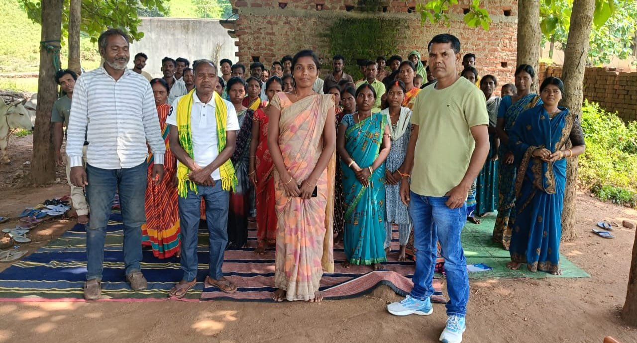 विस्थापित प्रभावित संघर्ष मोर्चा की हुई बैठक