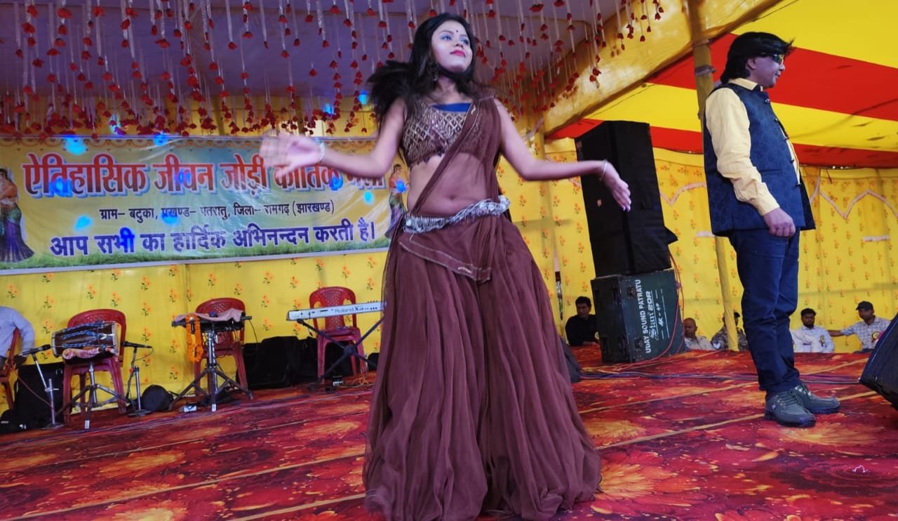 पतरातू में आयोजित जीवन जोड़ी कार्तिक मेला में हजारों लोग हुए शामिल