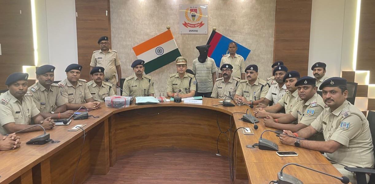 रामगढ़ पुलिस ने भदानीनगर में महिला की हुई हत्या का उद्वेदन किया