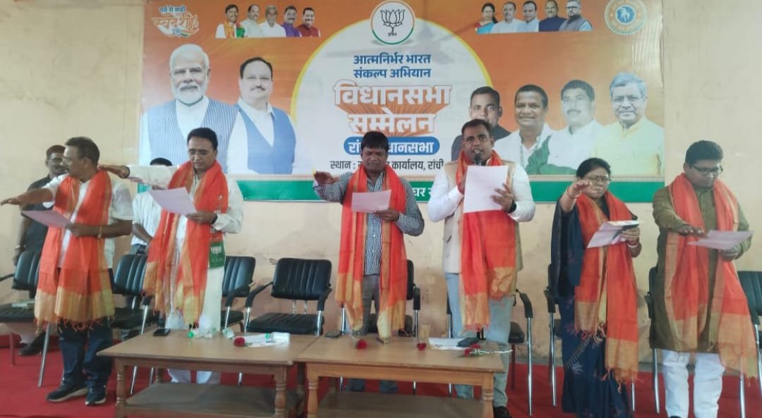 स्वदेशी उत्पाद, पर्यटन और भाषाओं के प्रोत्साहन से होगा आत्मनिर्भर भारत संकल्प पूरा : ढुल्लू महतो