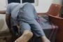 टाइगर जयराम महतो ने डूमरी के काजल कुमारी को कराटे किट लेने हेतु निजी वेतन से आर्थिक सहयोग
