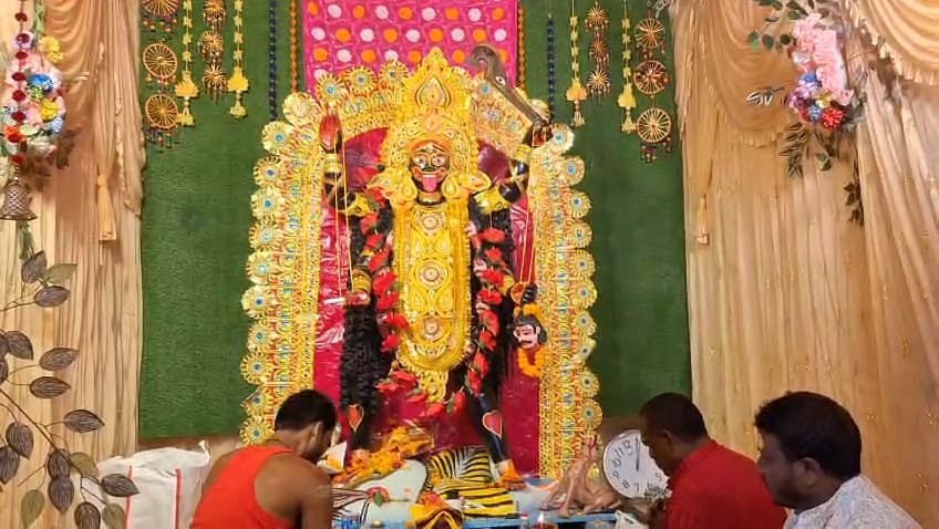 कोयलांचल में धूमधाम से मनाई गई काली पूजा