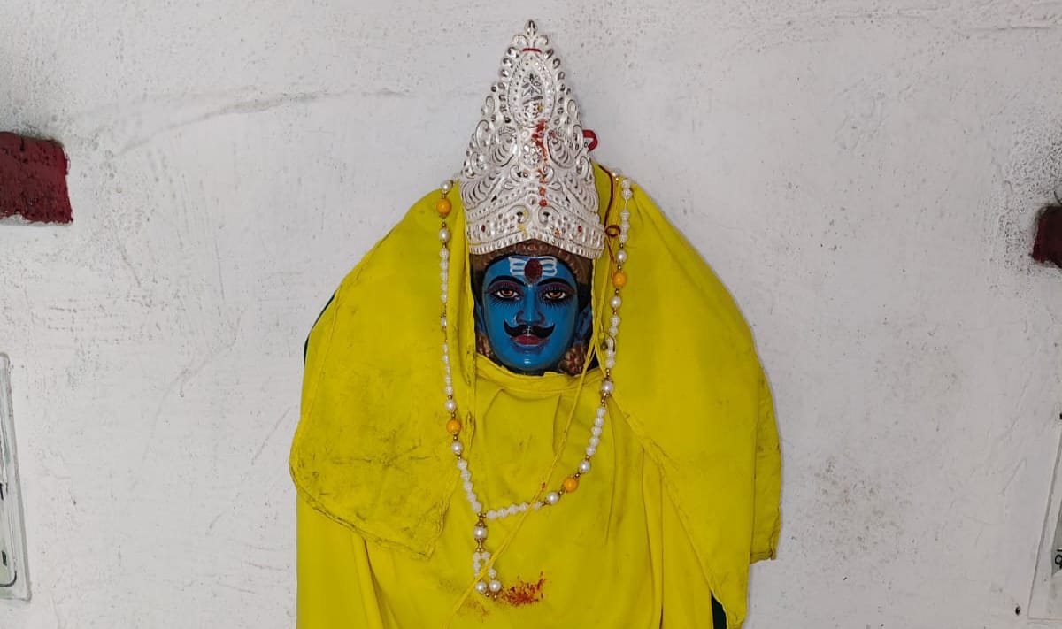 चित्रांश परिवारों ने विधि विधान से किया भगवान चित्रगुप्त की पूजा