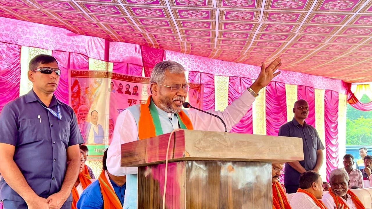 निर्लज्ज बनकर घाटशिला उपचुनाव में वोट मांग रहा इंडी ठगबंधन: बाबूलाल मरांडी