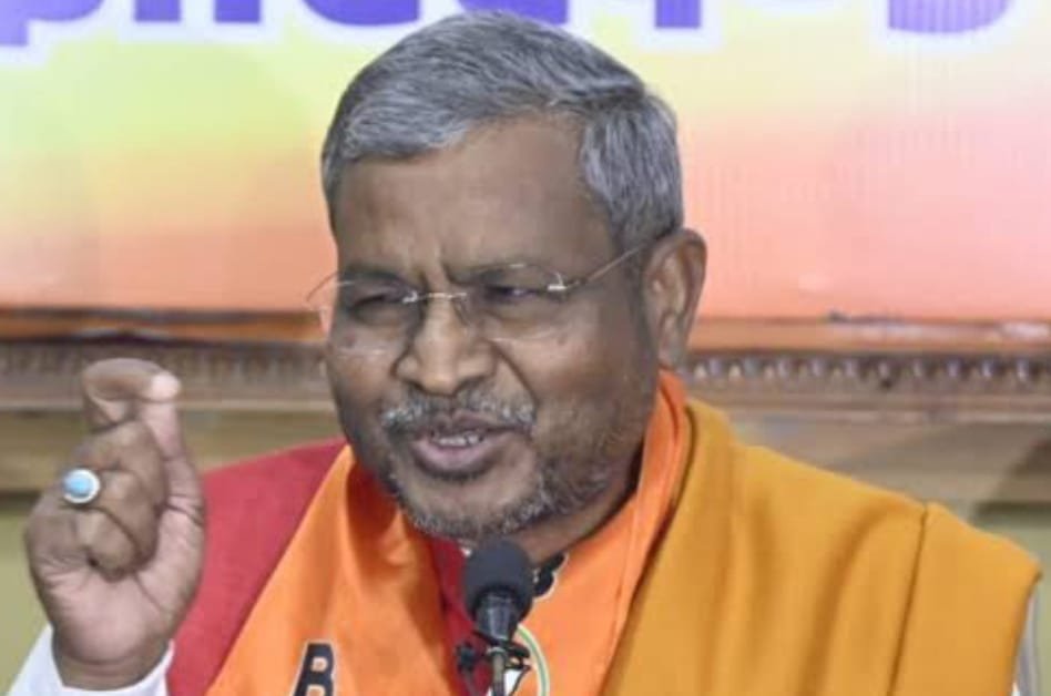 प्रशासनिक अधिकारियों की पोस्टिंग में ढोंग और पद संरक्षण की मिसाल पेश कर रही हेमंत सरकार:बाबूलाल मरांडी