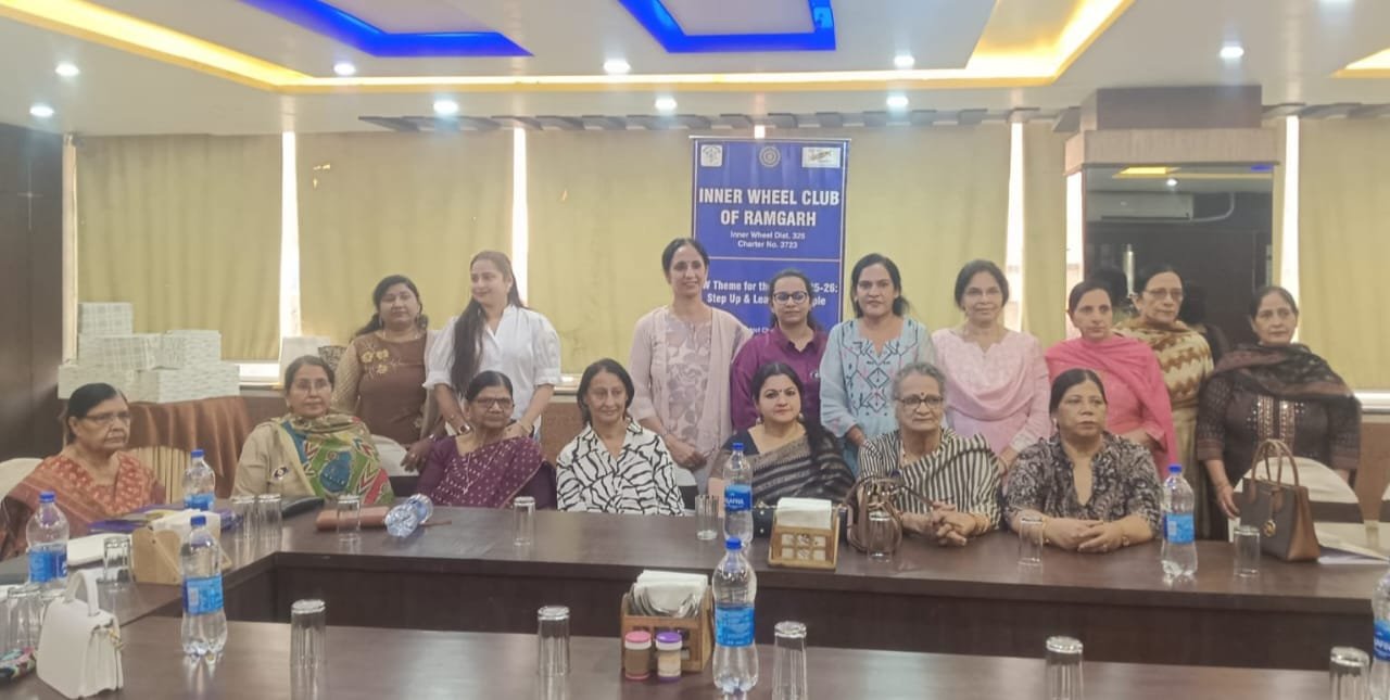 इनरव्हील क्लब रामगढ़ द्वारा मीडिया सम्मान समारोह क्या हुआ आयोजन