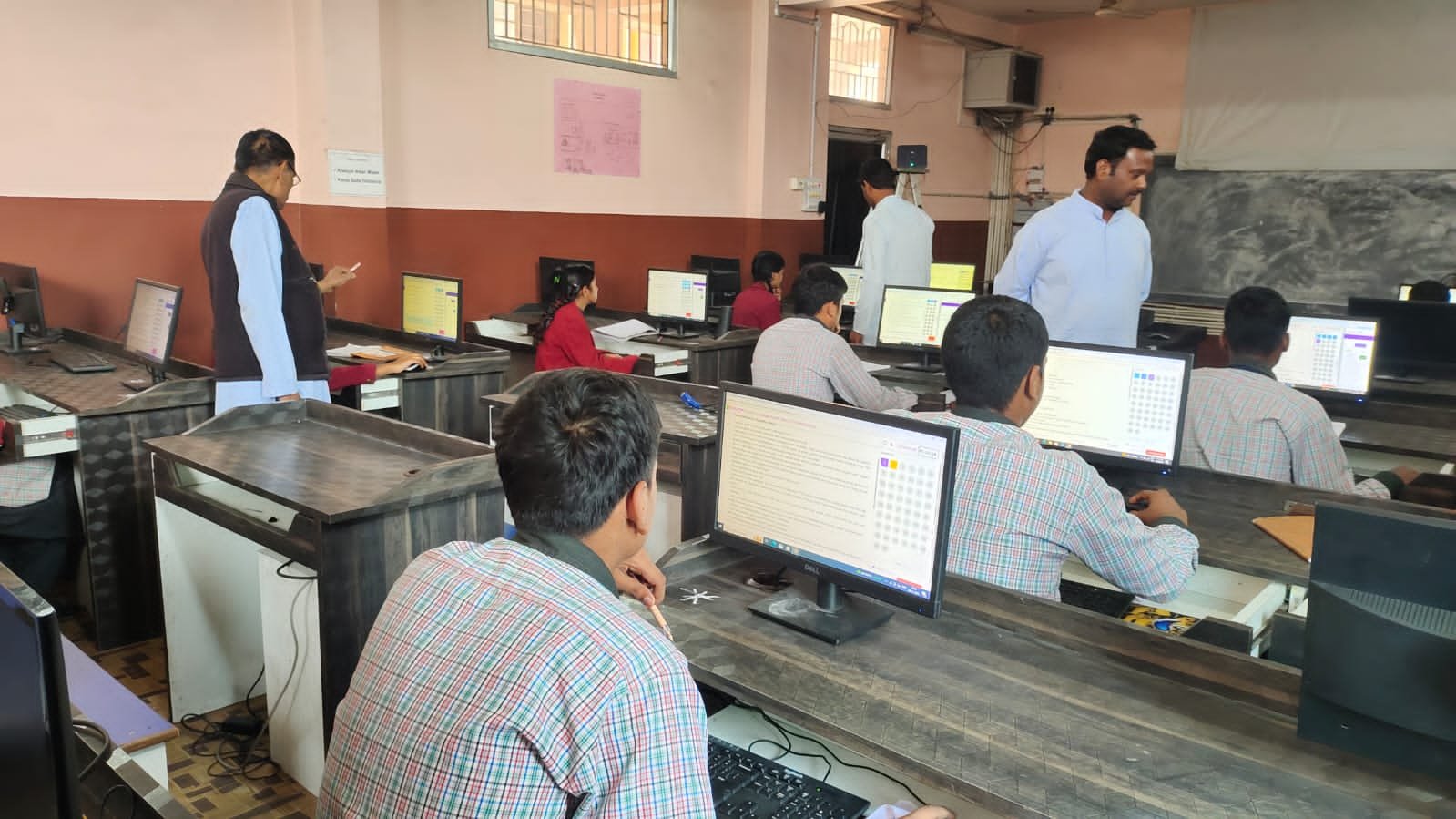 रामप्रसाद चंद्रभान सरस्वती शिशु विद्या मंदिर में SAFAL परीक्षा का सफल आयोजन