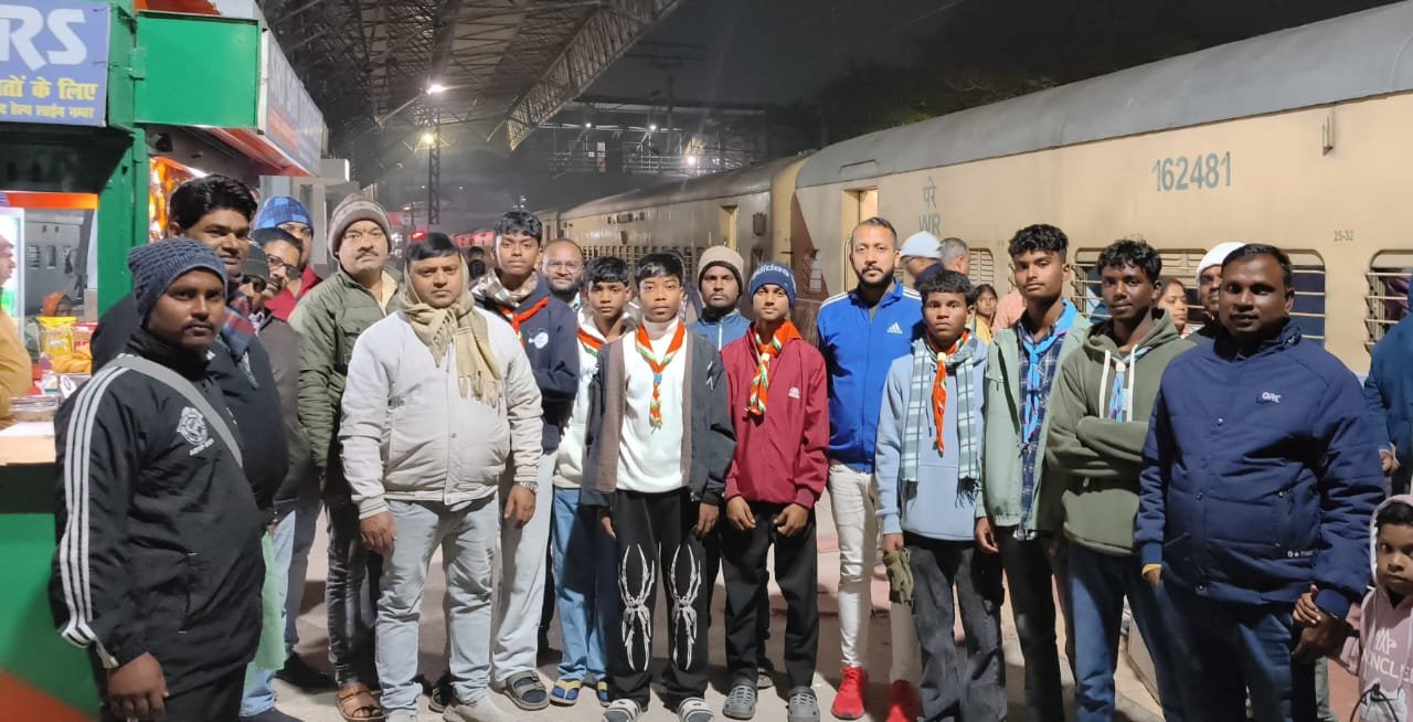 रामगढ़ जिले की 61 सदस्यीय स्काउट गाइड टीम राष्ट्रीय जम्बूरी,लखनऊ के लिए रवाना