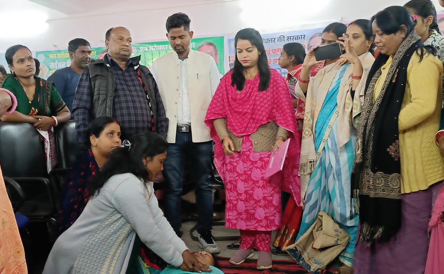 भदानीनगर देवरिया पंचायत में आपकी सरकार आपके द्वारा