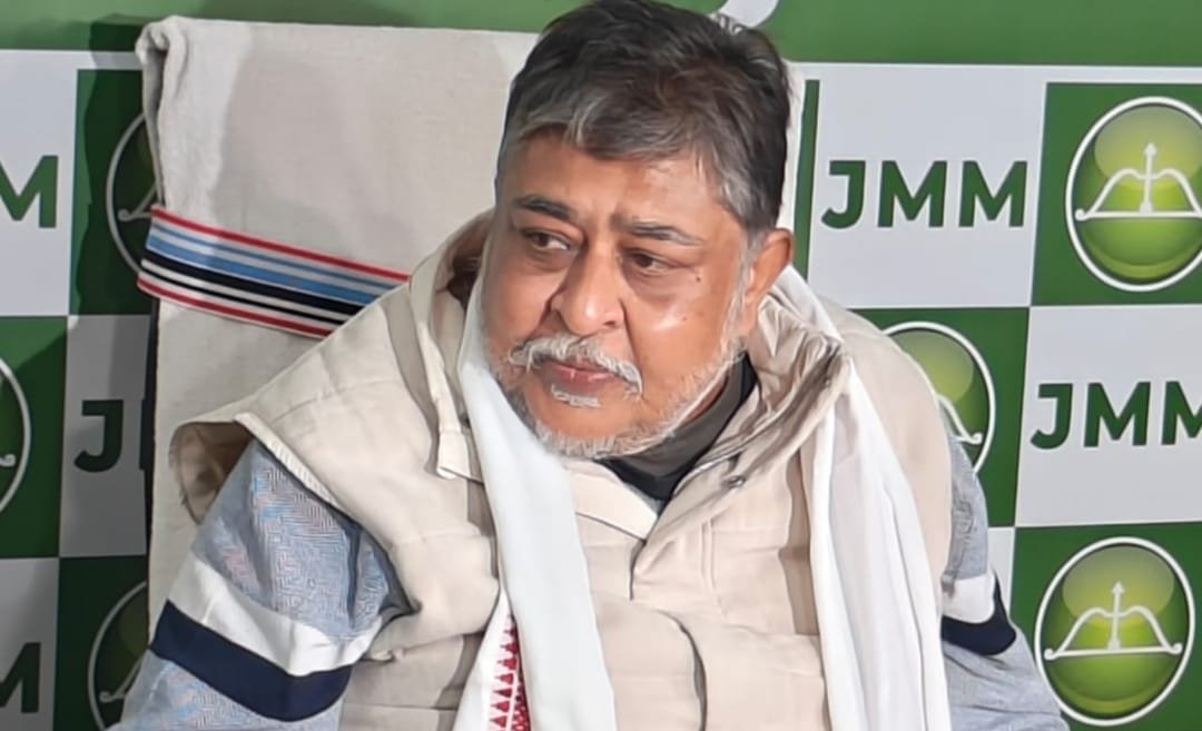 एलबी सिंह के साथ बाबूलाल मरांडी के क्या हैं कनेक्शन,झामुमो की मांग- ईडी करे खुलासा