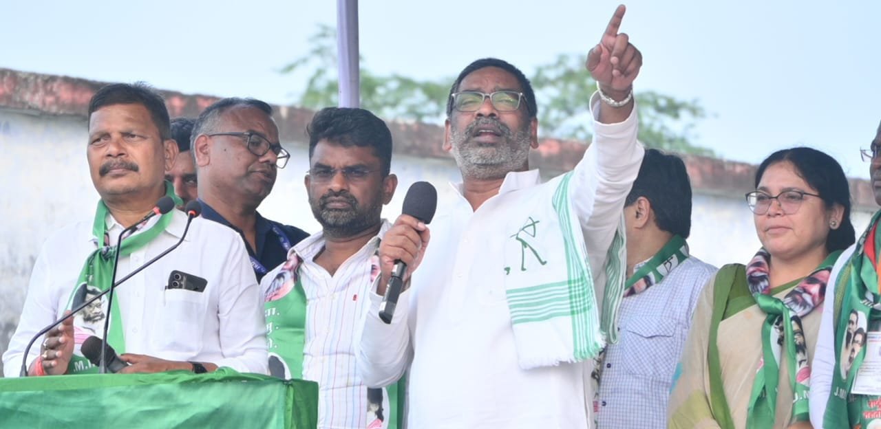 घाटशिला में चंपाई सोरेन पर सीएम हेमंत का तंज:'किसी के जाने से झामुमो को नहीं पड़ता फर्क'