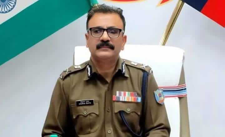 झारखंड के पुलिस महानिदेशक अनुराग गुप्ता ने दिया इस्तीफा