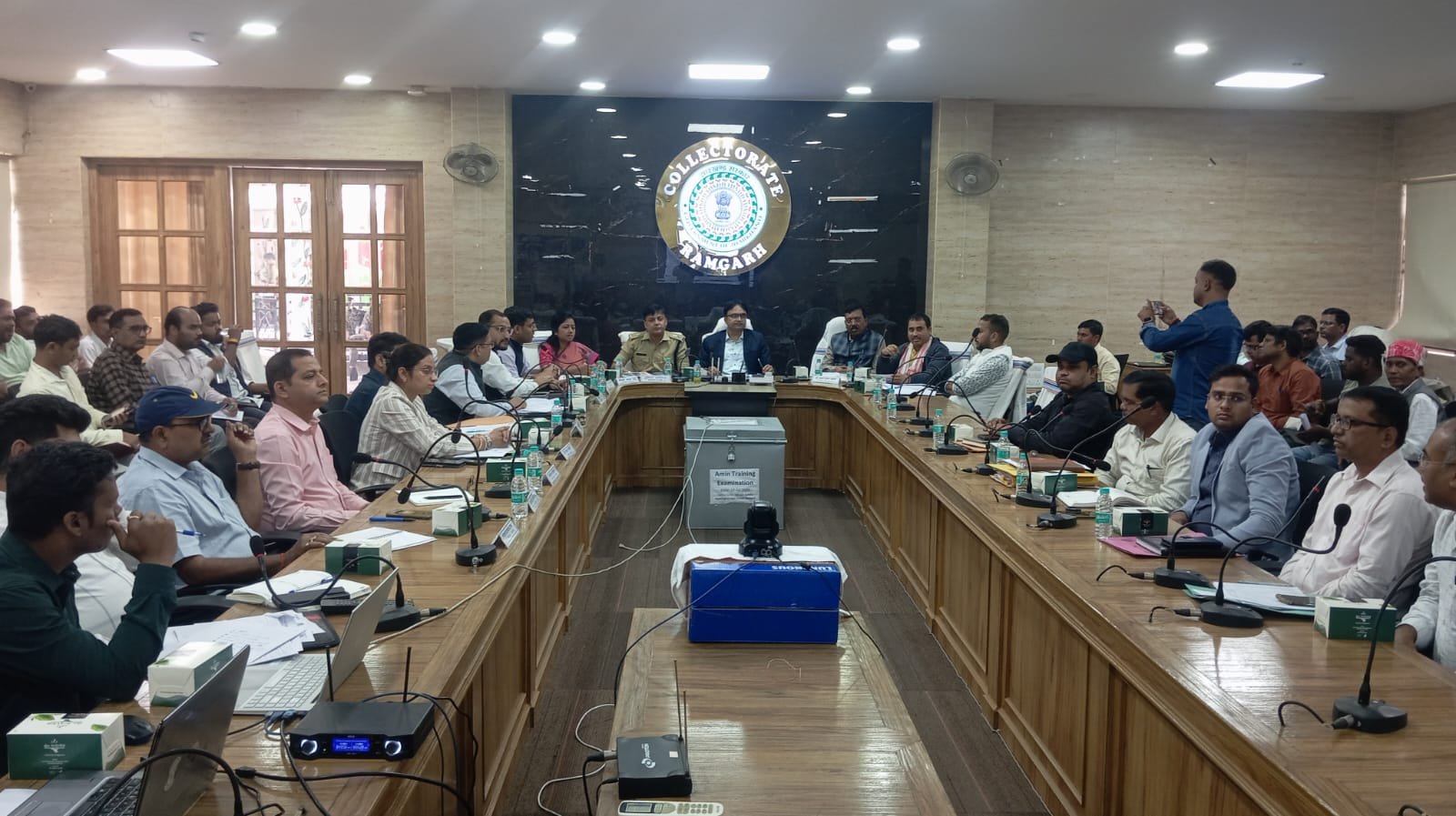 डीएमएफटी न्यास परिषद की बैठक उपायुक्त की अध्यक्षता में संपन्न