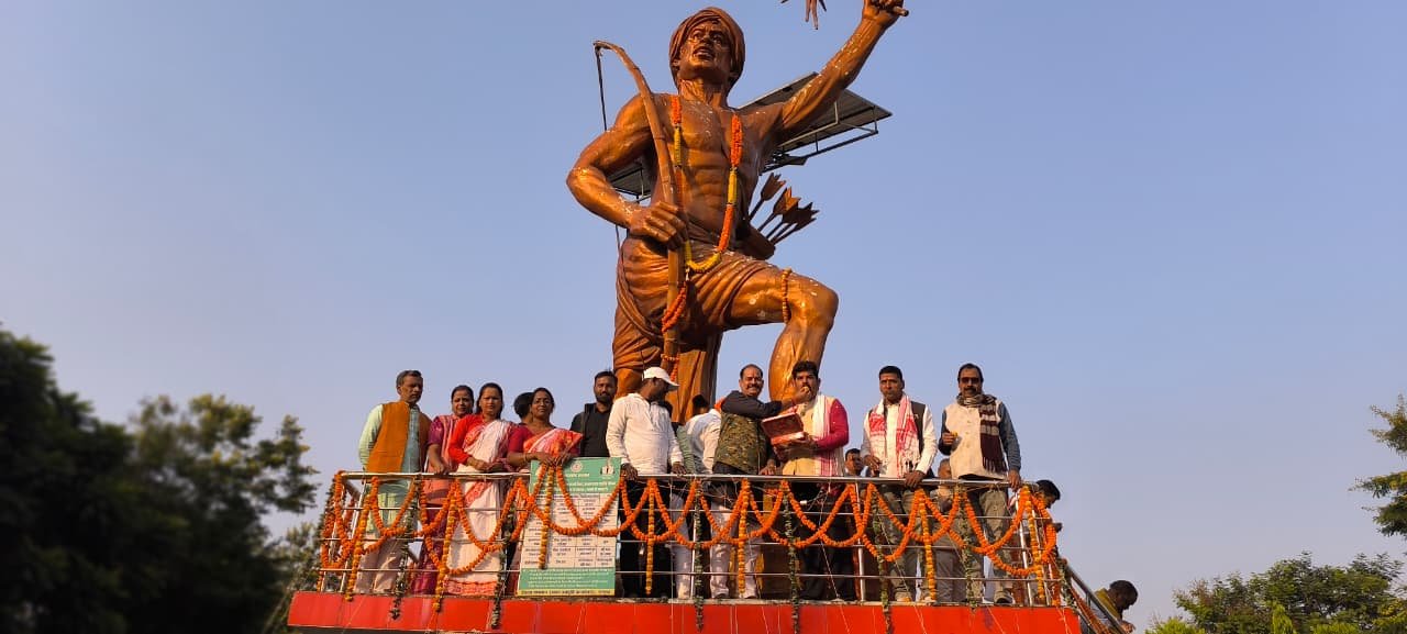 भाजपा ने धरती आबा भगवान बिरसा मुंडा को श्रद्धासुमन निवेदित किया