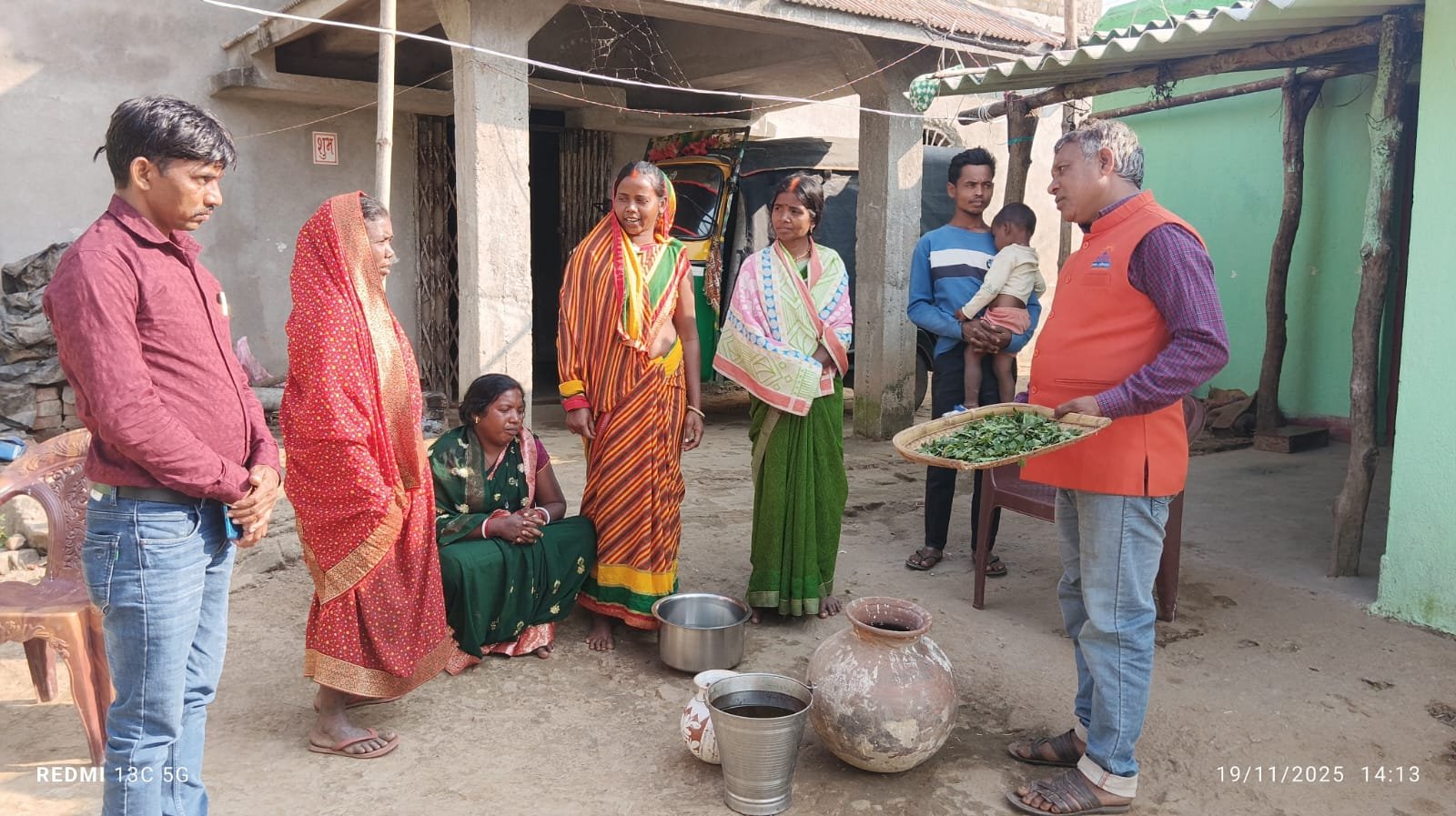 एकल अभियान ने किसानों को केचुआ बेड व किट नियंत्रण का एकदिवसीय प्रशिक्षण दिया