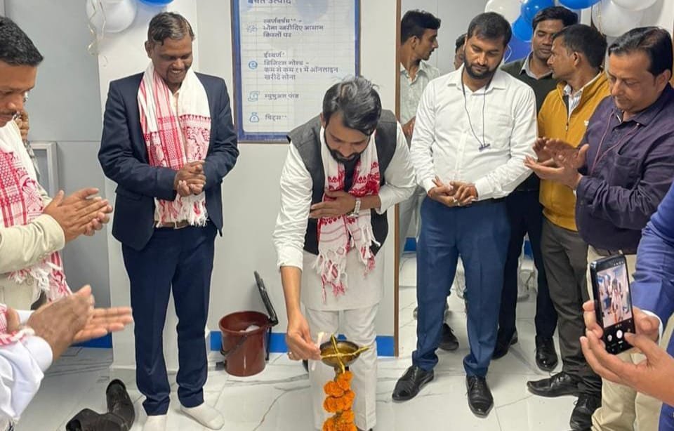 मुथूट फिनकॉर्प का सांसद प्रतिनिधि धनंजय कुमार पुटूस ने किया उद्घाटन