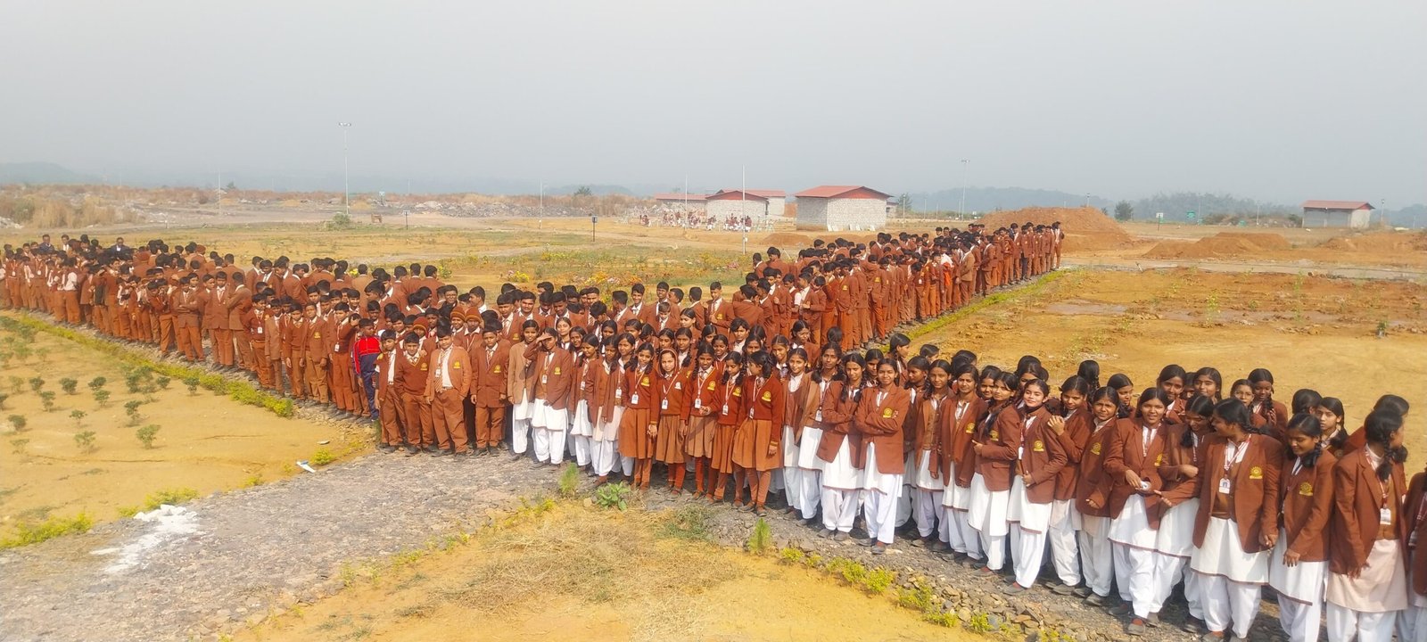 राष्ट्रीय प्रदूषण नियंत्रण दिवस पर इको पार्क पहुंचे श्री अग्रसेन स्कूल के सैकड़ों विद्यार्थी