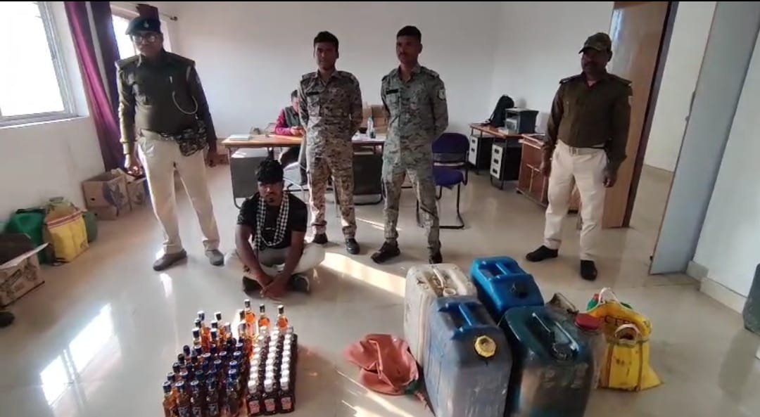 उत्पाद विभाग द्वारा चलाया गया छापामारी अभियान