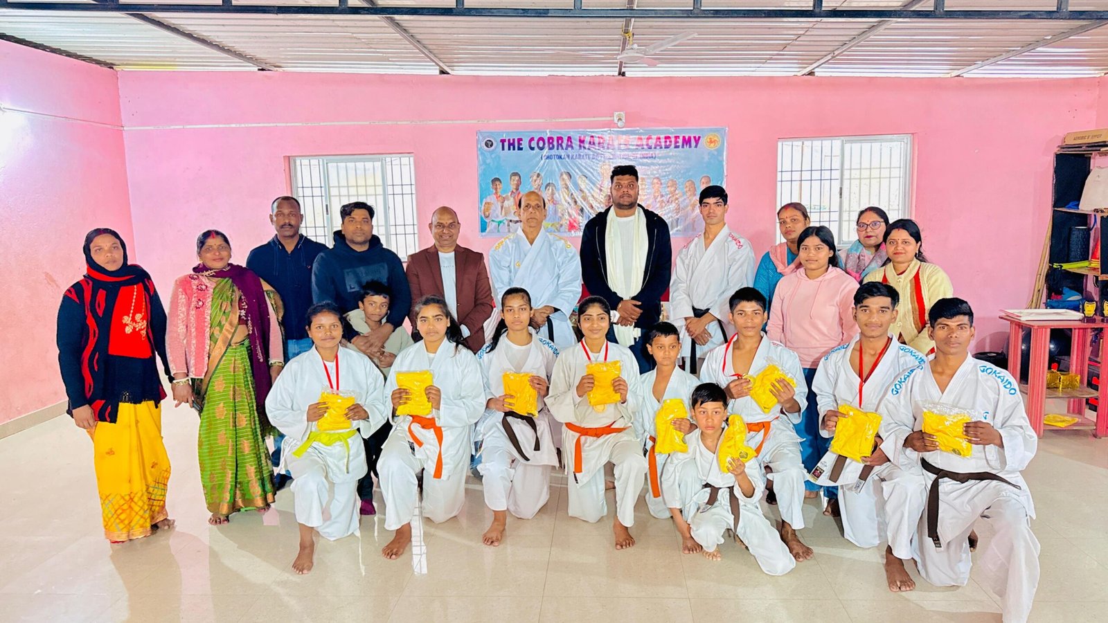 हजारीबाग में राष्ट्रीय विजेता कराटे खिलाड़ियों का सम्मान, बेल्ट टेस्ट का भी हुआ आयोजन