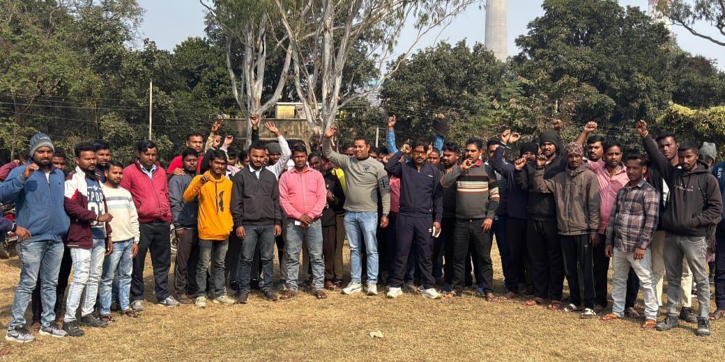 पीटीपीएस चिल्ड्रन पार्क में विस्थापित प्रभावित मजदूर संघ की हुई बैठक